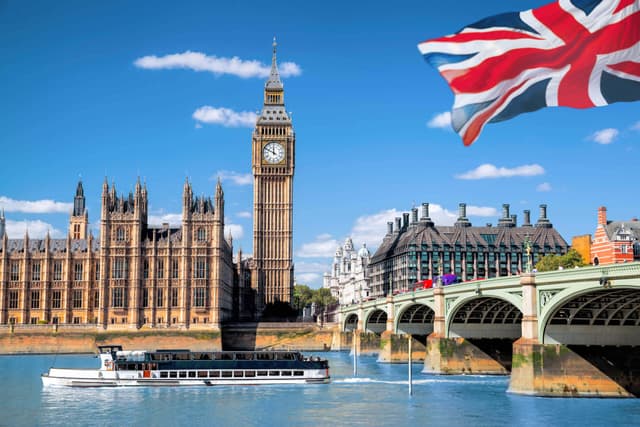 Westminster Sarayı ve Thames, Londra