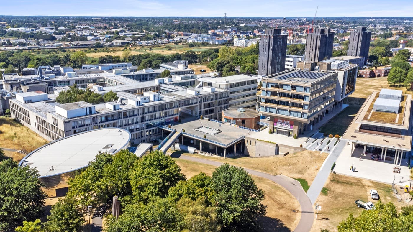 Essex Üniversitesi’nin Colchester kampüsünden bir görünüm