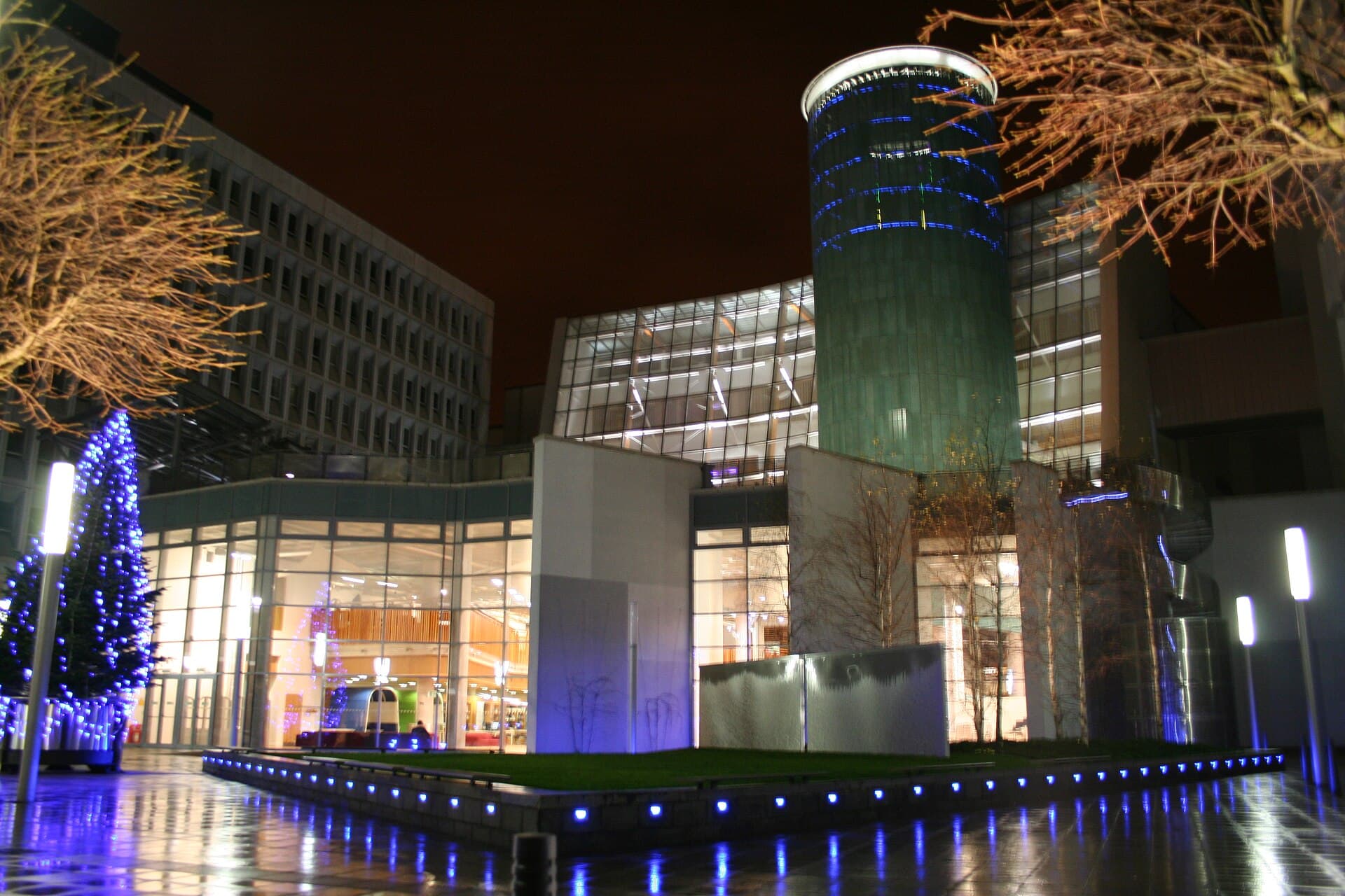 The Saltire Centre at Glasgow Caledonian University, lit in the evening